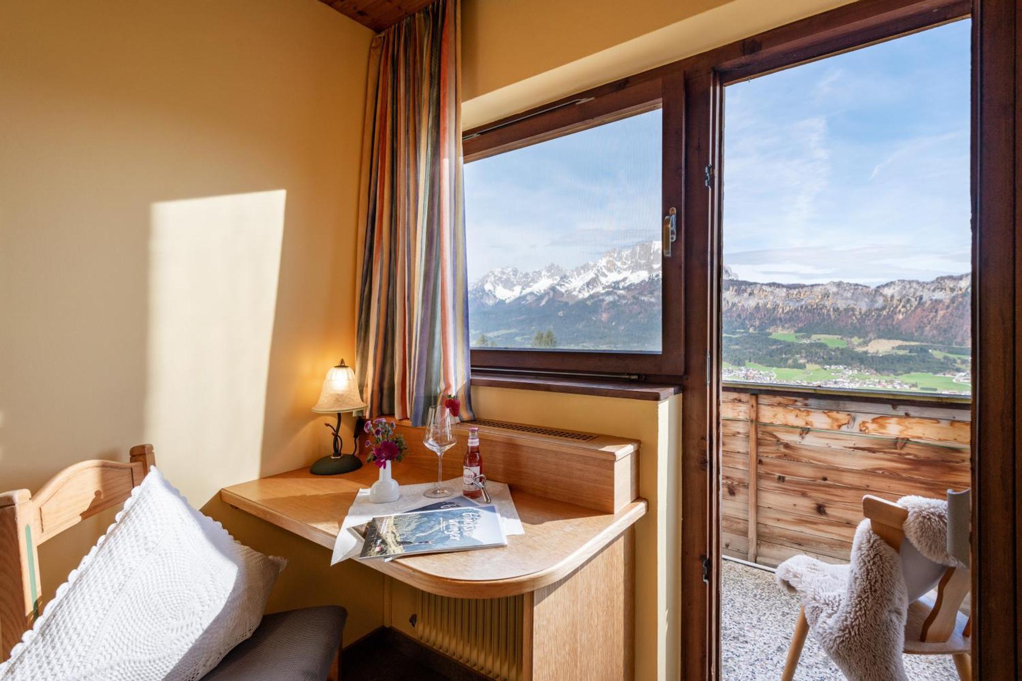 Hotel Hochfeldalm St. Johann in Tirol Exterior foto