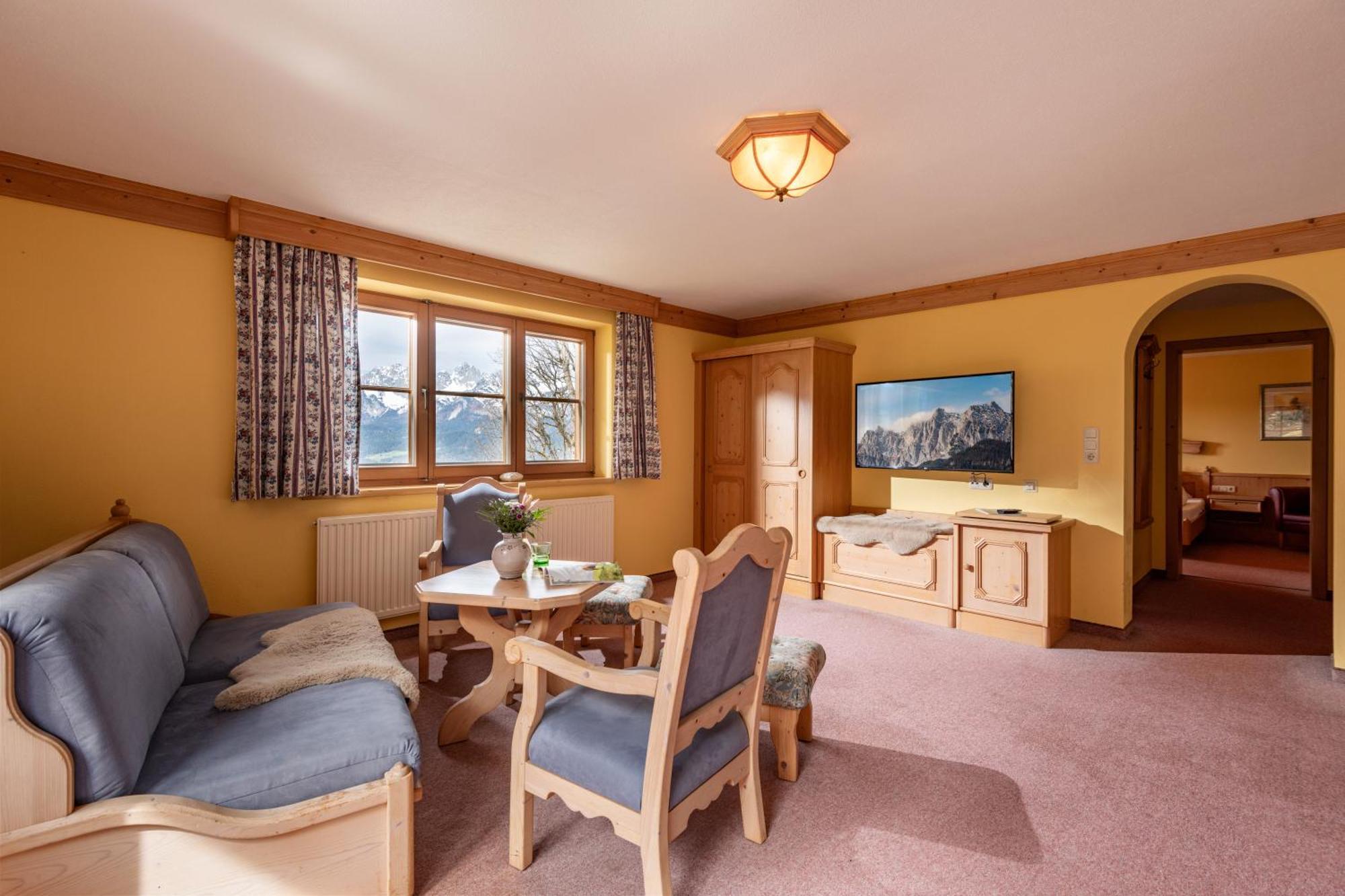 Hotel Hochfeldalm St. Johann in Tirol Exterior foto